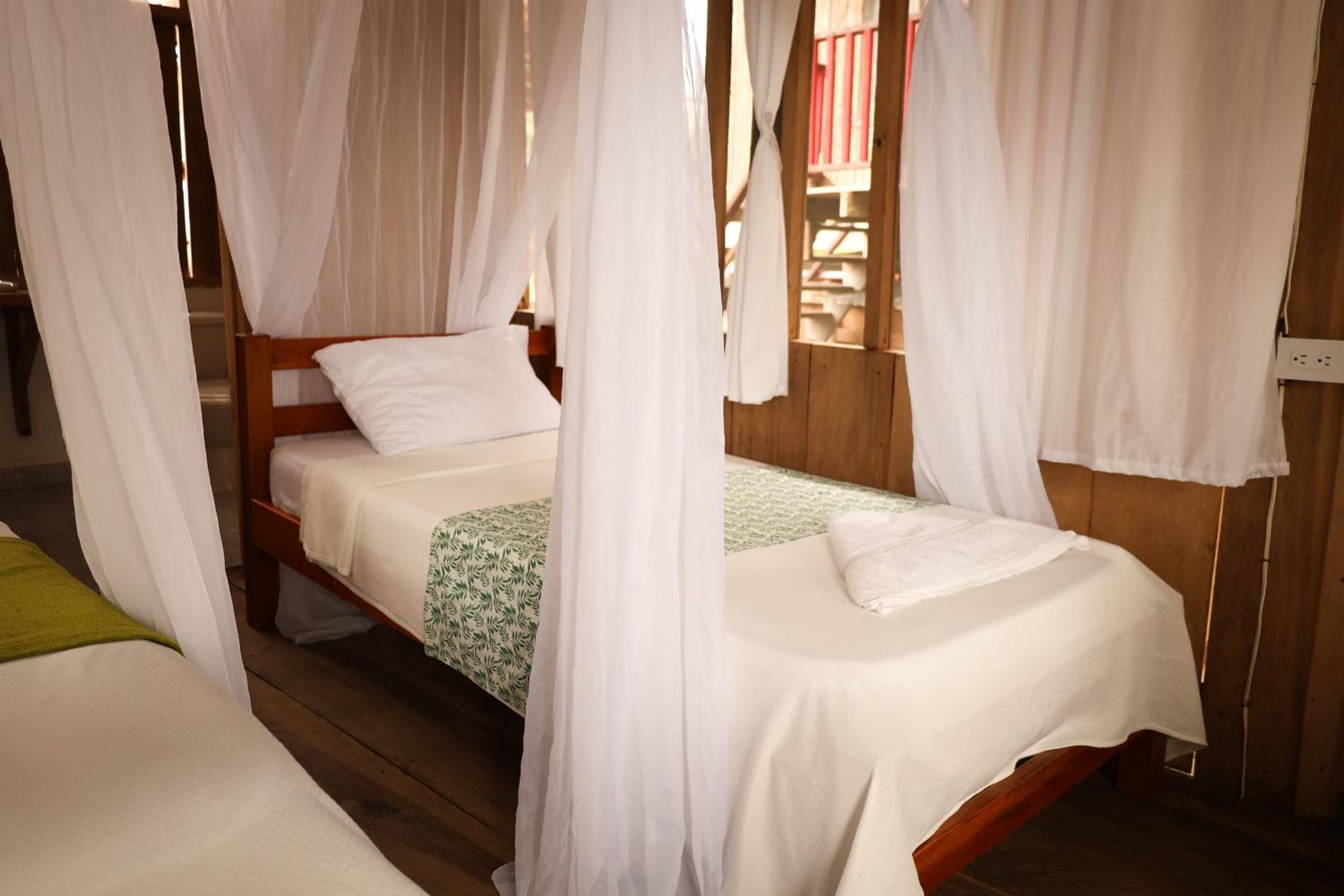 La Ceiba, Amazonas Hotel Leticia Ngoại thất bức ảnh