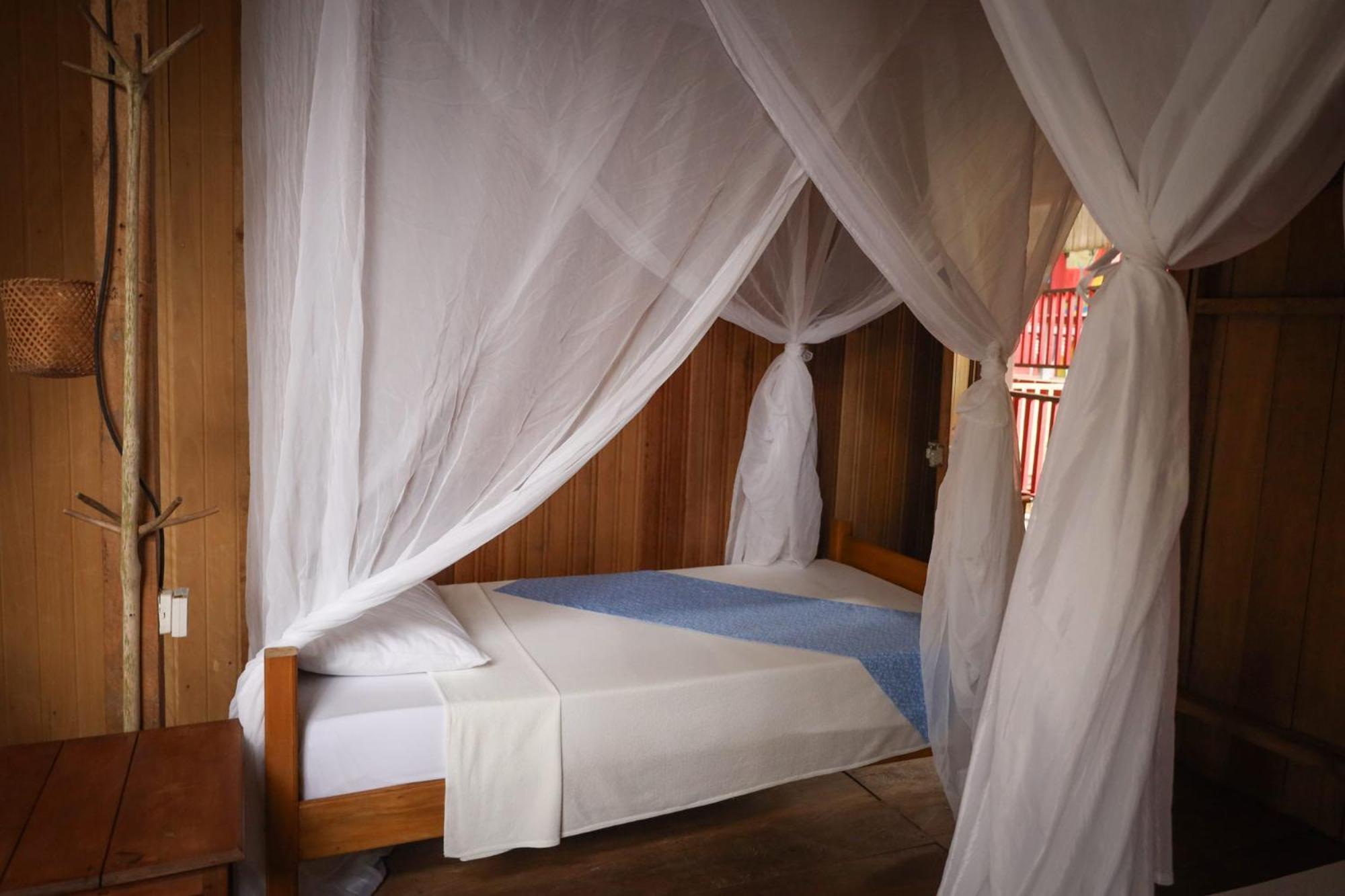 La Ceiba, Amazonas Hotel Leticia Ngoại thất bức ảnh