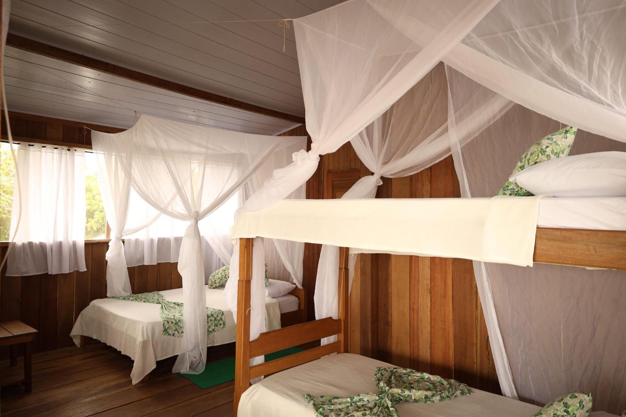 La Ceiba, Amazonas Hotel Leticia Ngoại thất bức ảnh
