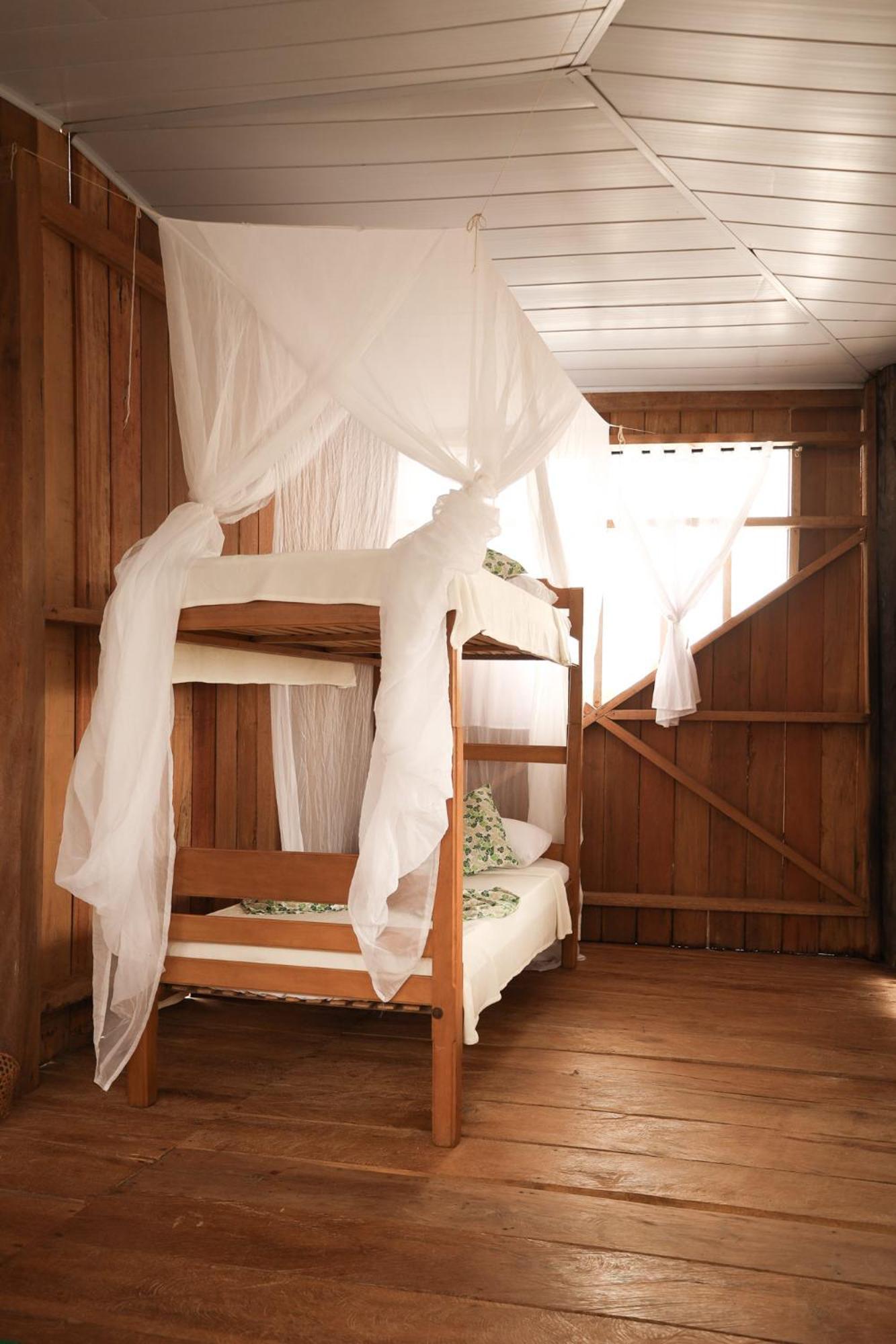 La Ceiba, Amazonas Hotel Leticia Ngoại thất bức ảnh
