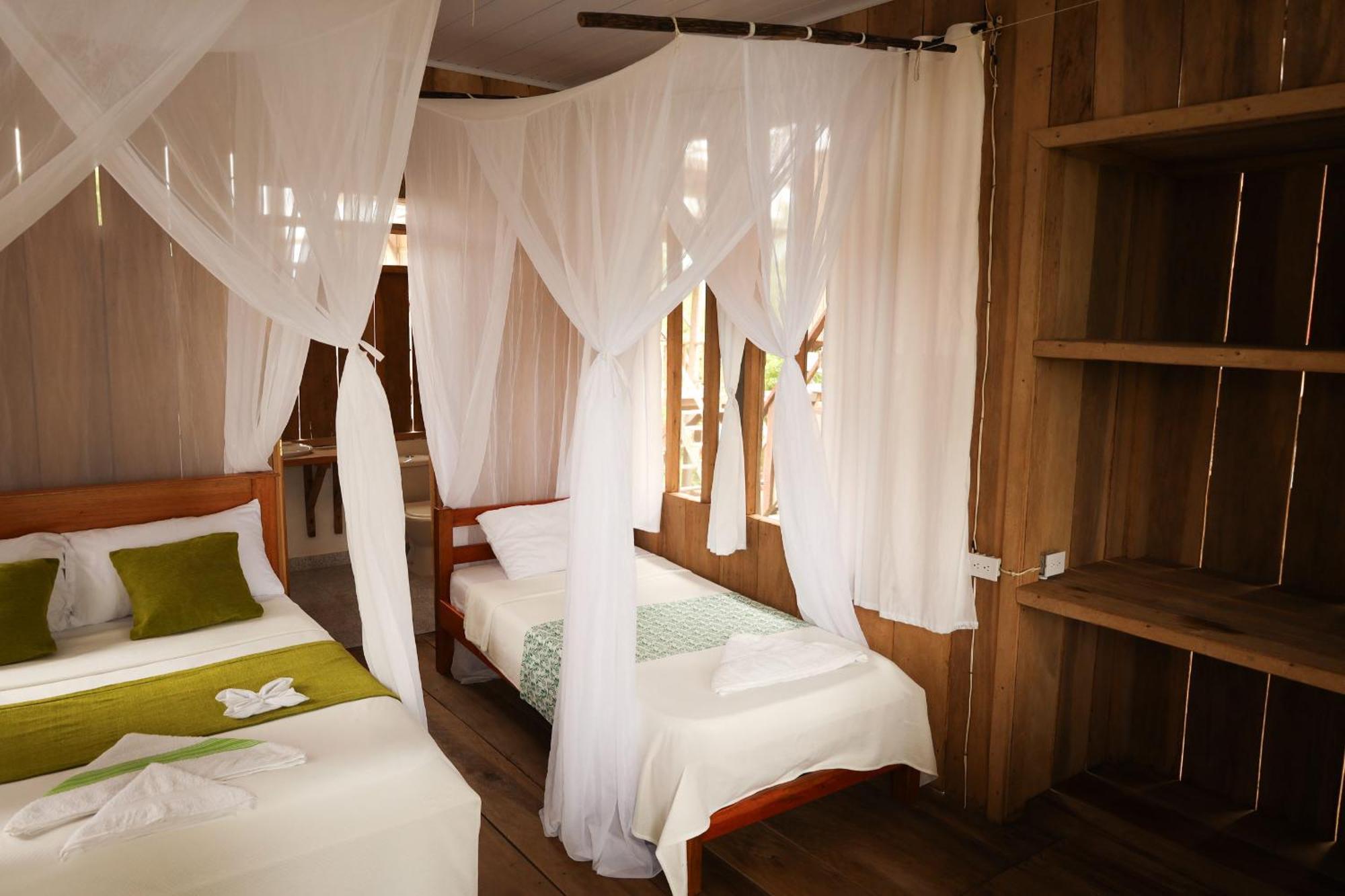 La Ceiba, Amazonas Hotel Leticia Ngoại thất bức ảnh