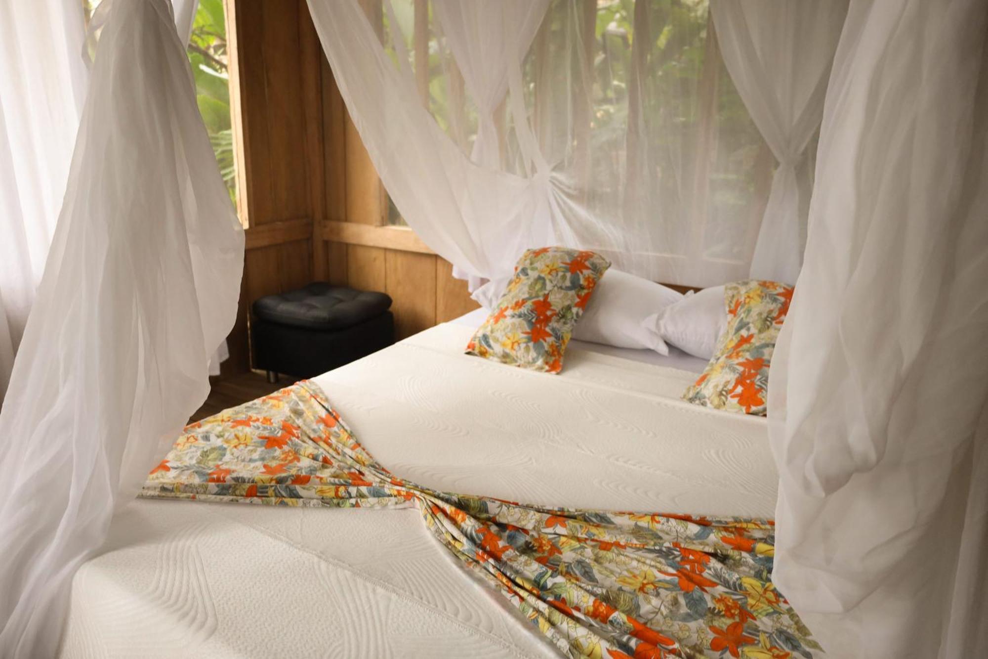 La Ceiba, Amazonas Hotel Leticia Ngoại thất bức ảnh