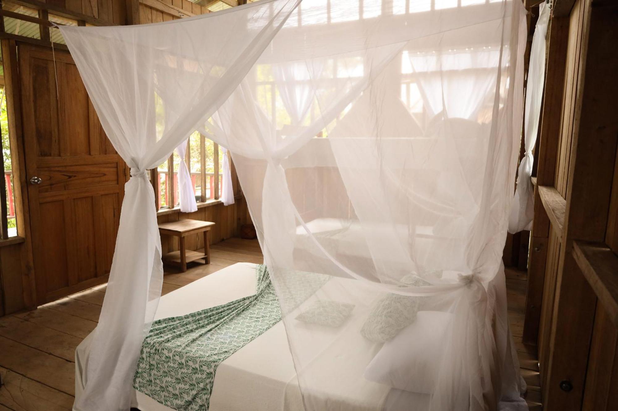 La Ceiba, Amazonas Hotel Leticia Ngoại thất bức ảnh